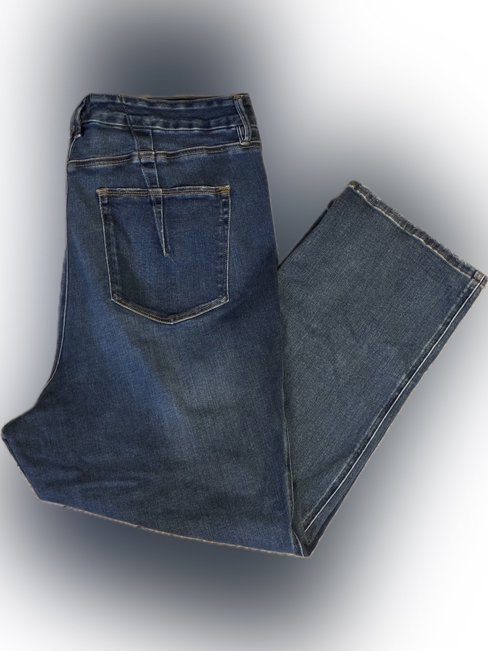 Good American Straight Leg Jeans in Dark Indigo Blue